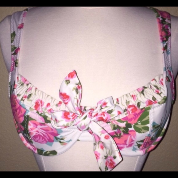 Betsey Johnson pink floral bikini top L - Picture 4 of 4